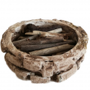 Heizstelle mit Holzscheiten - in der Fertigungsart unserer Kulissen